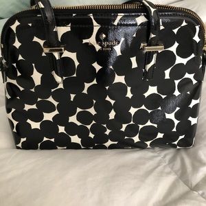 Kate spade barely used !!
